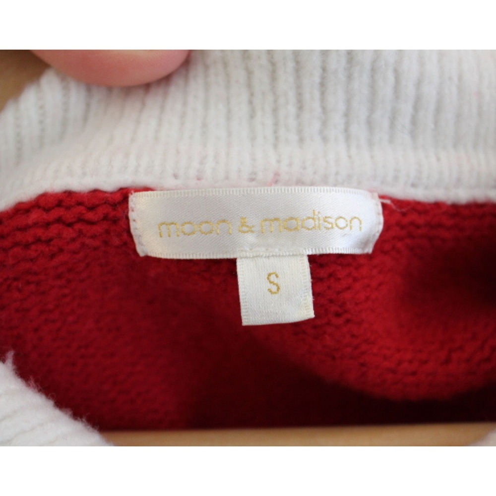 Womens Christmas Cardigan Red Knit Sweater Embroidered Collar Button Front‎ Size - Picture 4 of 7